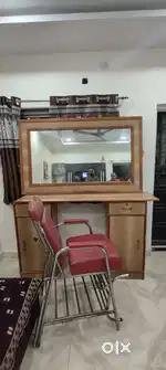 Parlour Set with Chair