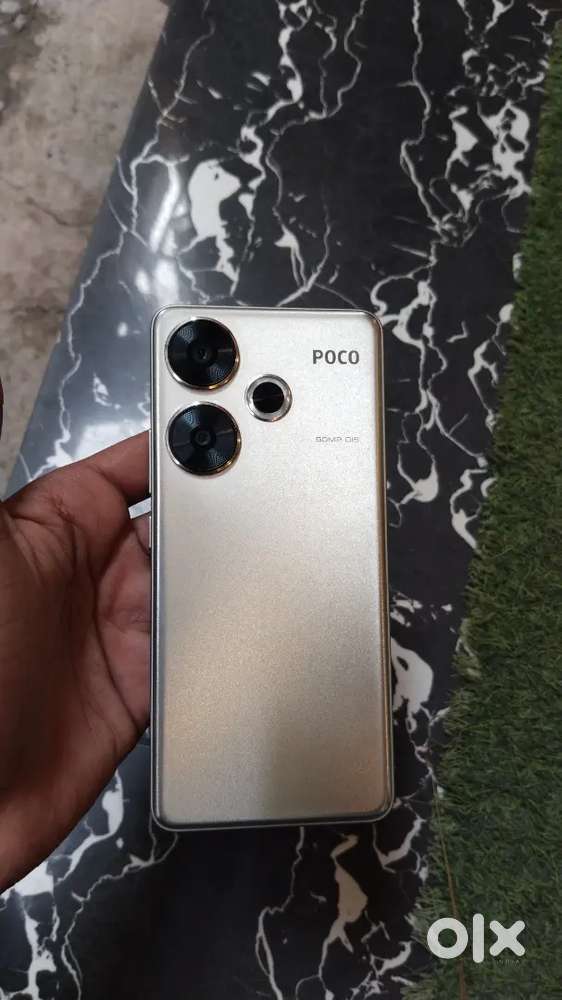 Poco F6 5g  8+256 Gaming phone bgmi 120 fps