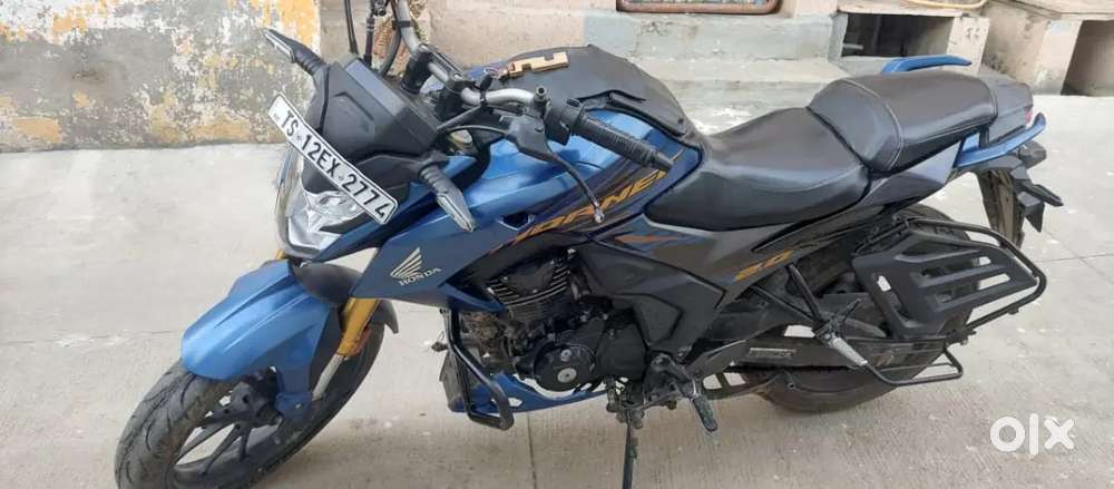 Honda hornet 2.0 Good and smooth condition