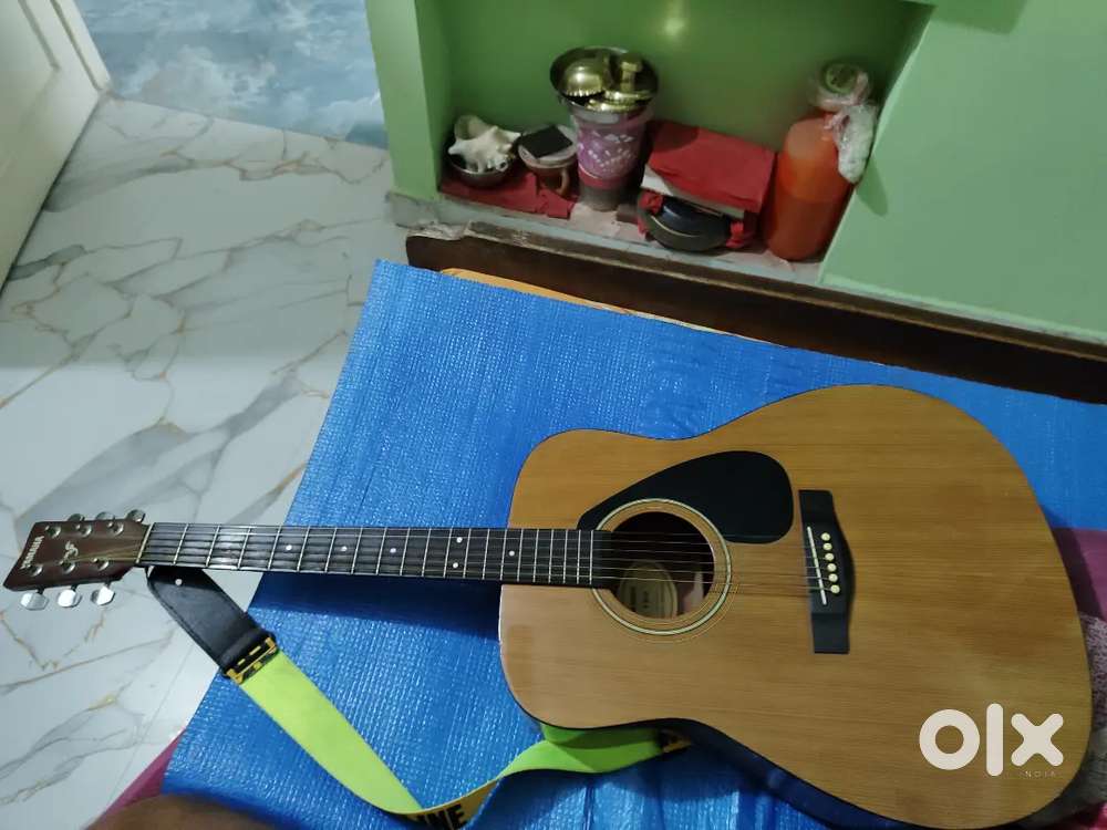 Guitar Lovers! Yamaha F310 for Sale Super Clean, Less Used