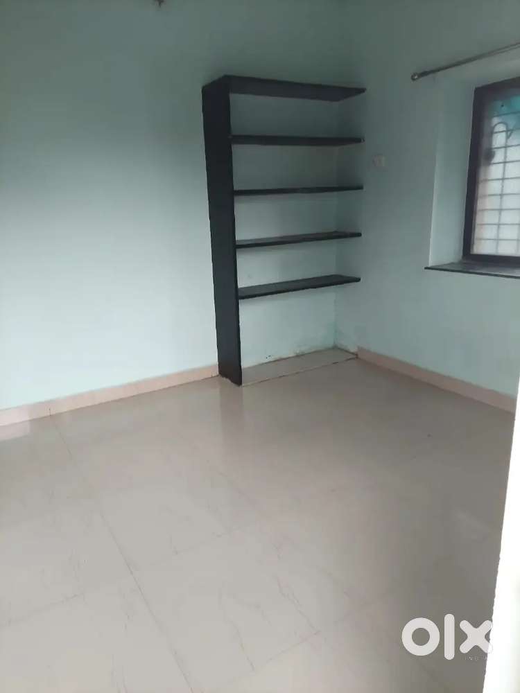 1bhk in trimurti nagar for bachlors and couples