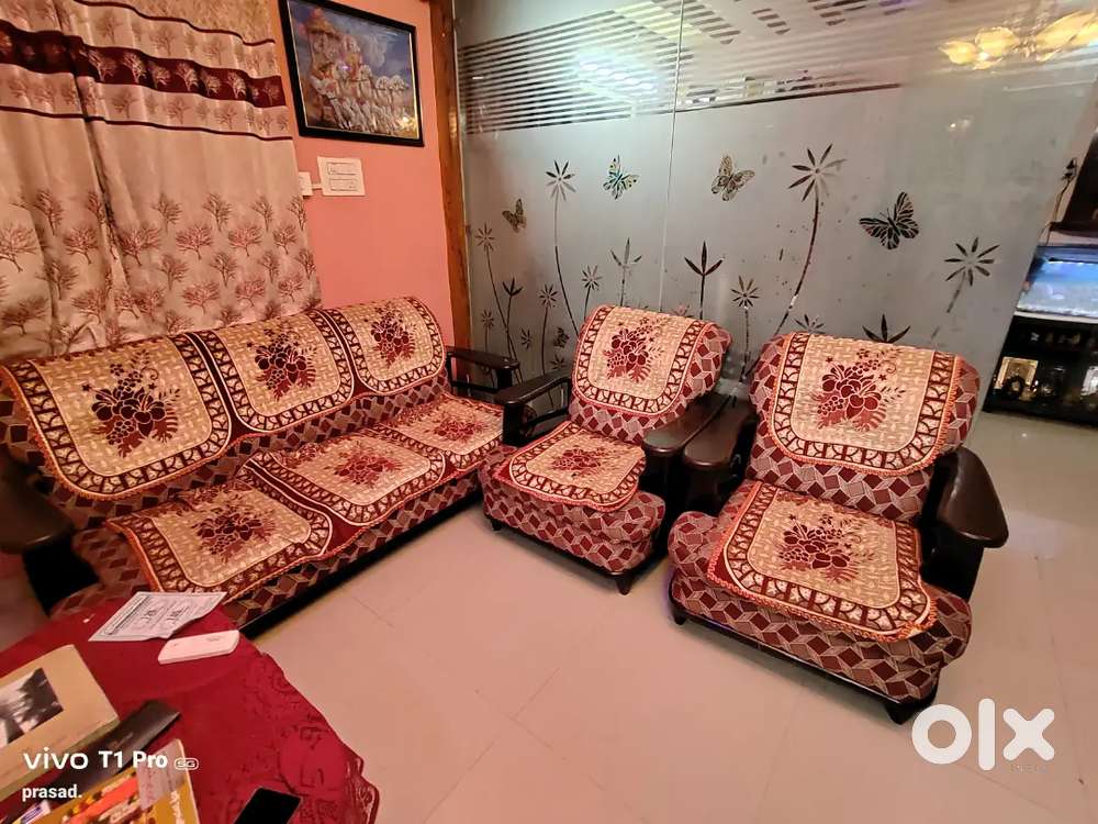 Sofa set selling