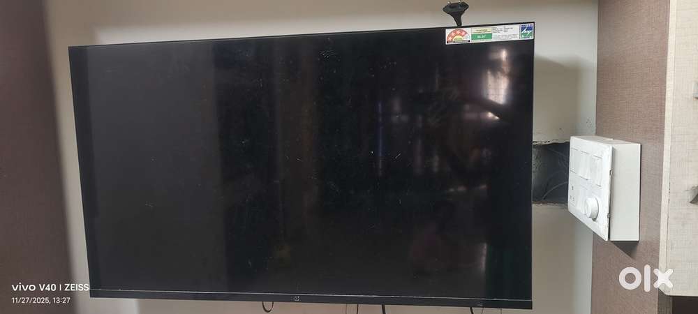 One Plus 43 Inch Smart TV - Display Issue Not Working