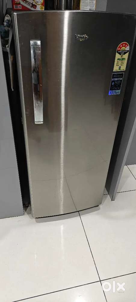 Whirlpool 192L 4 star genuine condition fridge