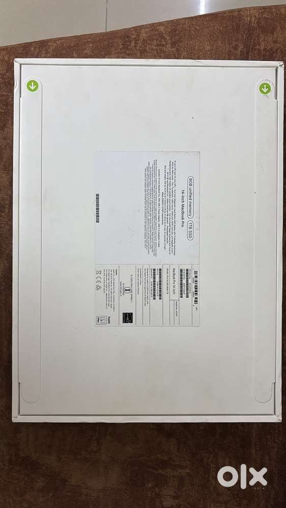 Macbook Pro M3 1 TB SSD 8 GB RAM (Box Pack)