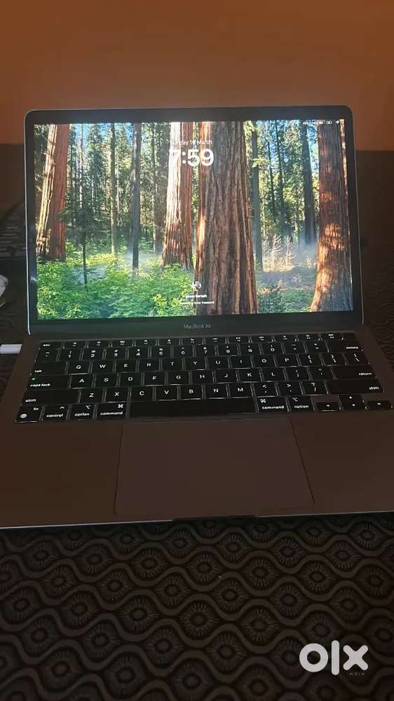 Mac Book Air M1 2020