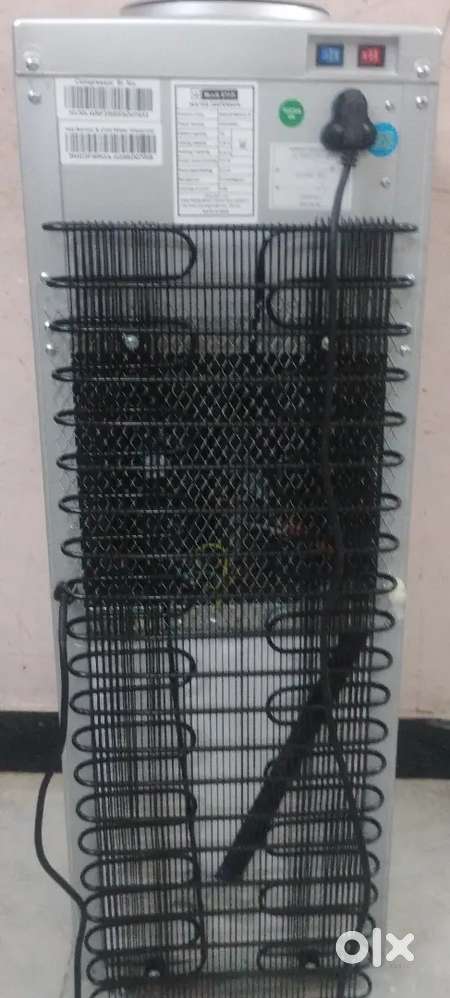 Blue star water dispenser