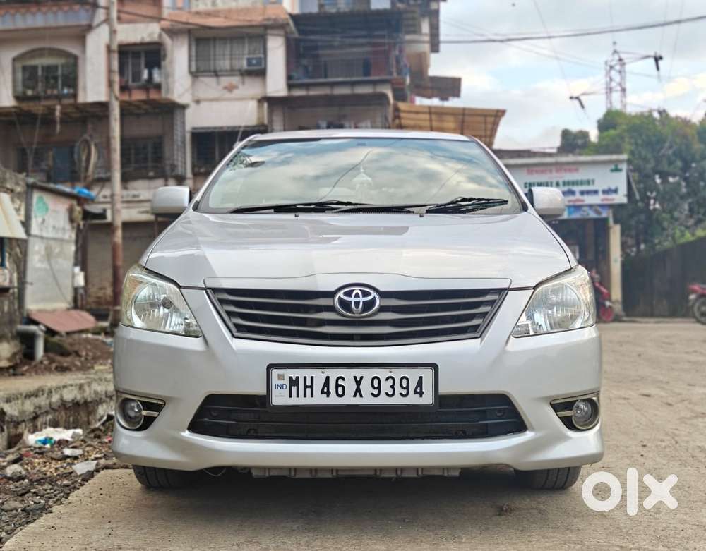 Toyota Innova 2.5 G (Diesel) 8 Seater BS IV, 2013, Diesel