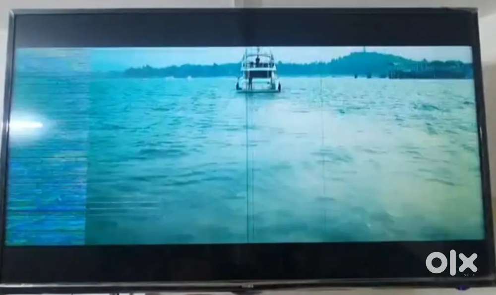 MarQ 43 Inch Smart led tv for sell at Rs 1500