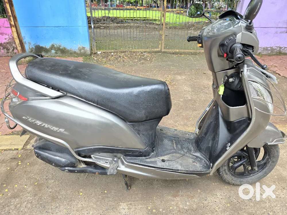TVS jupiter 2022 disk brake model 1st owner top condition