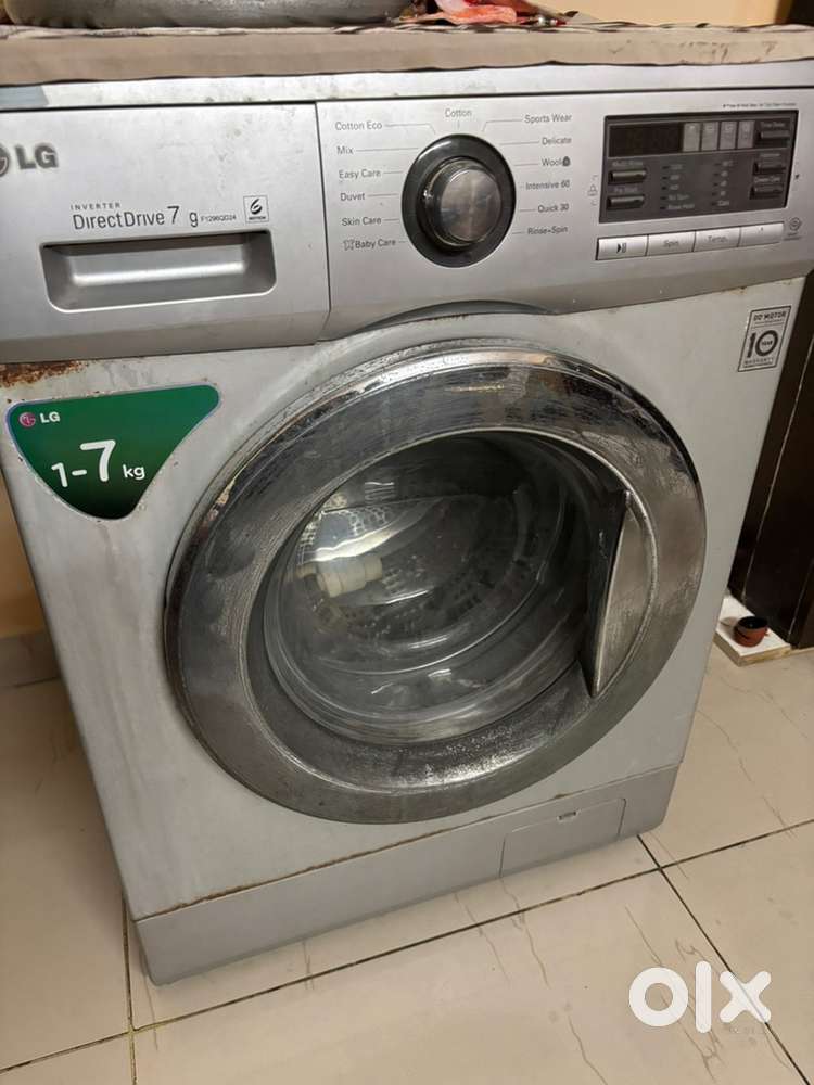 Well-Maintained LG 7kg Front Load Washer – Automatic, 4 Years Use