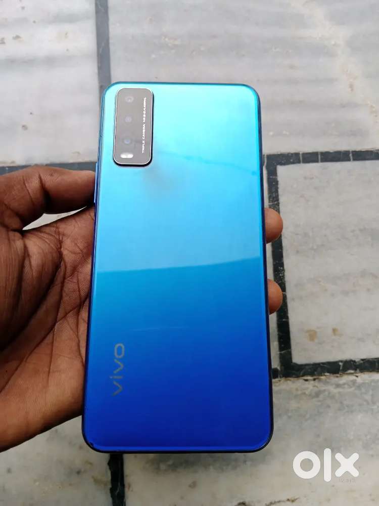 Vivo y20a new condition no scratch