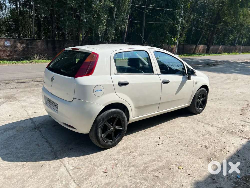 Fiat Punto 2013 Diesel 197000 Km Driven GOOD CONDITION