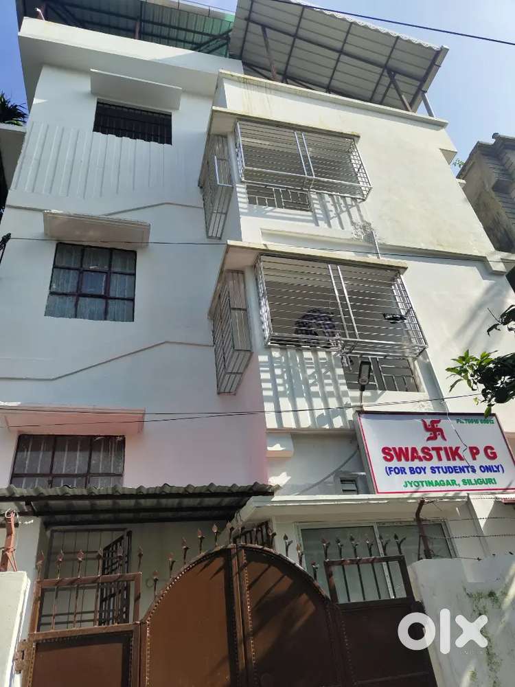 Complete Building for rent as office or Guest House