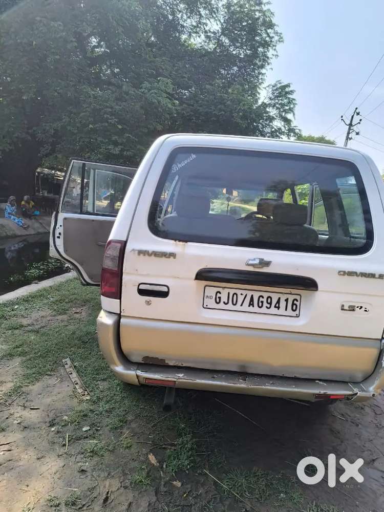 Chevrolet Tavera 2009 Diesel 150000 Km Driven