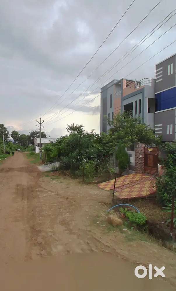 Sujathanagar jio bunk back side near main road
