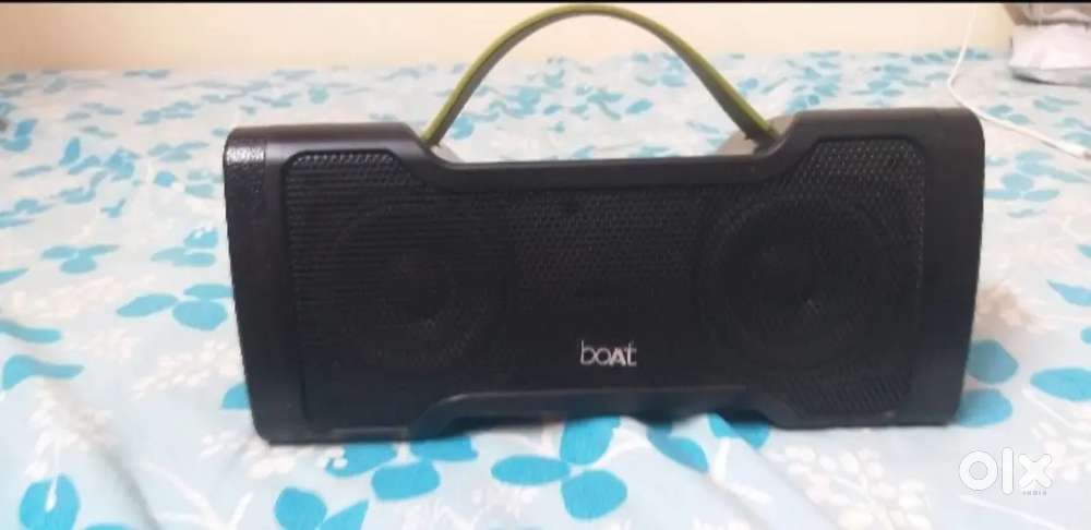 Boat stone Bluetooth speaker