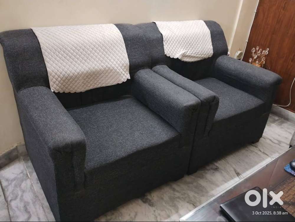 5 Seater sofa set for sale