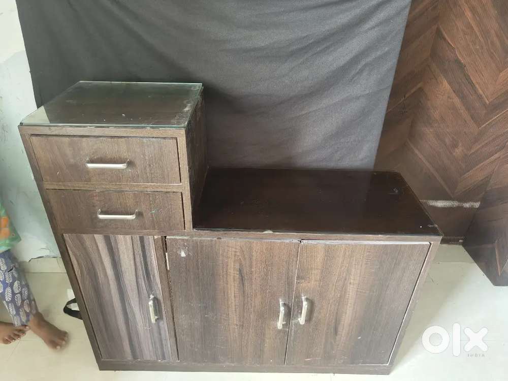 Cupboard with drawers
