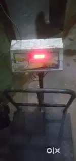 Computer tarazo 8 month old hai naya 9500 me liye hai