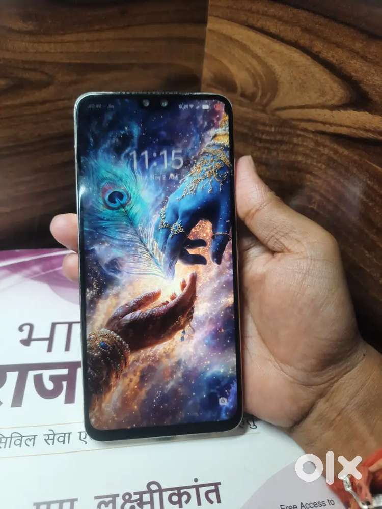 Vivo v23 ram 8+8 rom 128  all conditions