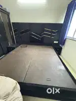 KING SiZE BED