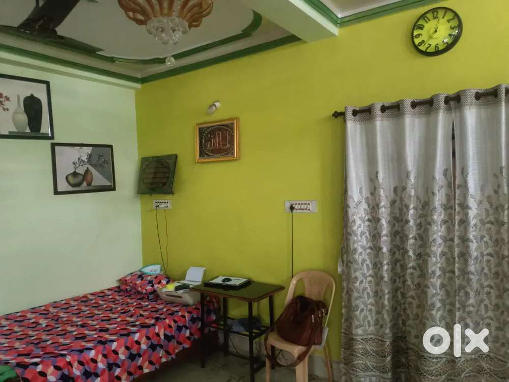 Tough construction & well maintained house