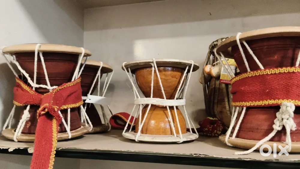 Udukai instrument