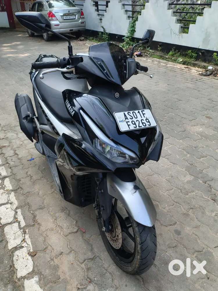 Tip top condition yamaha aerox 155.powerful scooter