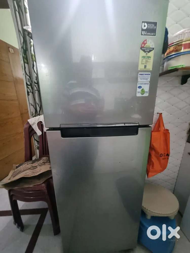 Samsung Fridge 253 litres