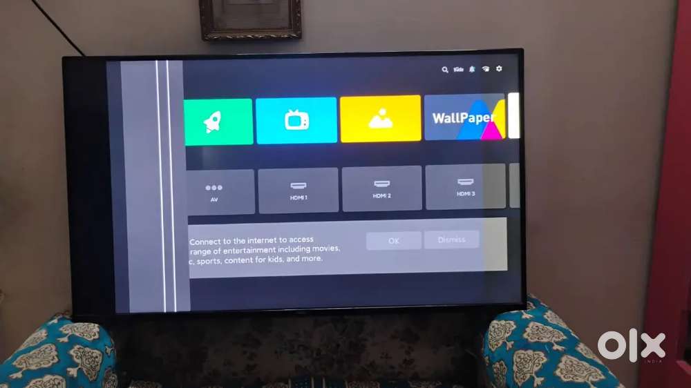 REDMI SMART TV 43 INCHES