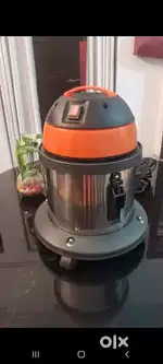 Unused dry vaccum clear 10 Lr. For sale Rs. 5000