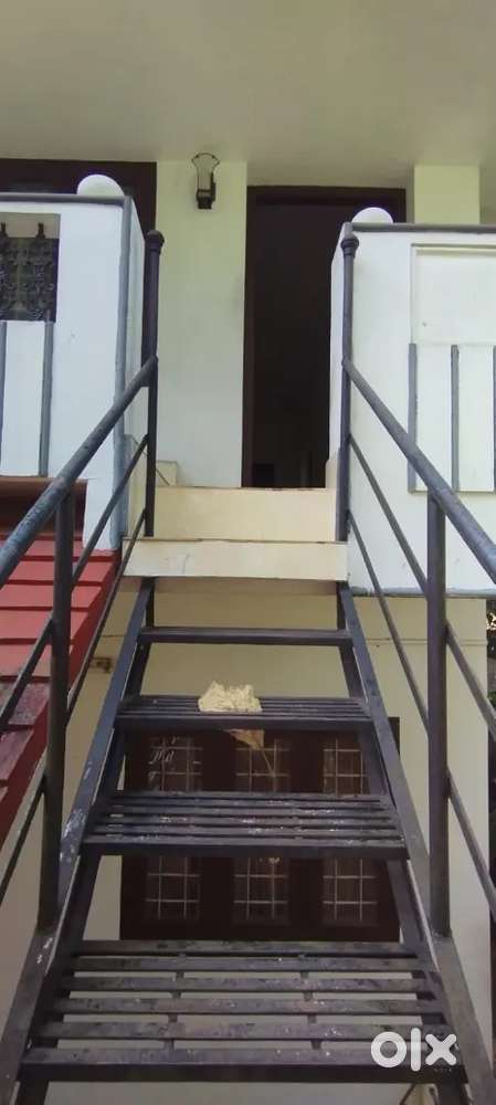 Ladies hostel pg women hostel girls students thrissur kuriachira ollur