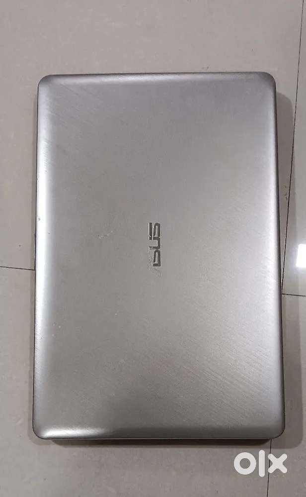 Asus grey laptop