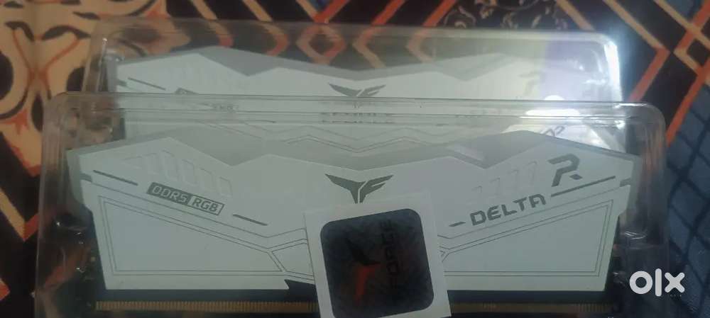 B760M-P DDR5 MOTHERBOARD AND 32GB (16*2) DDR5 T-FORCE RAM.