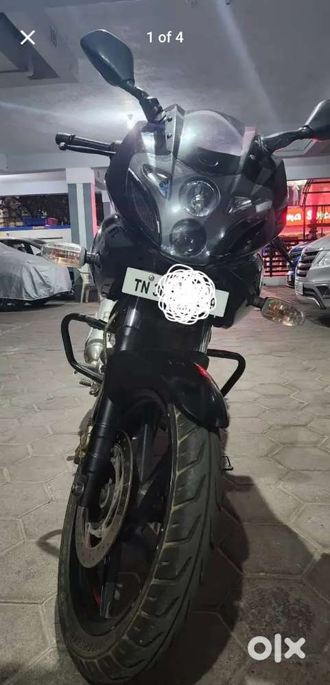 Pulsar 220 DTS- I 2016 model
