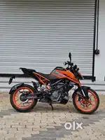 Ktm Duke 200 model 2023 single owner finance available