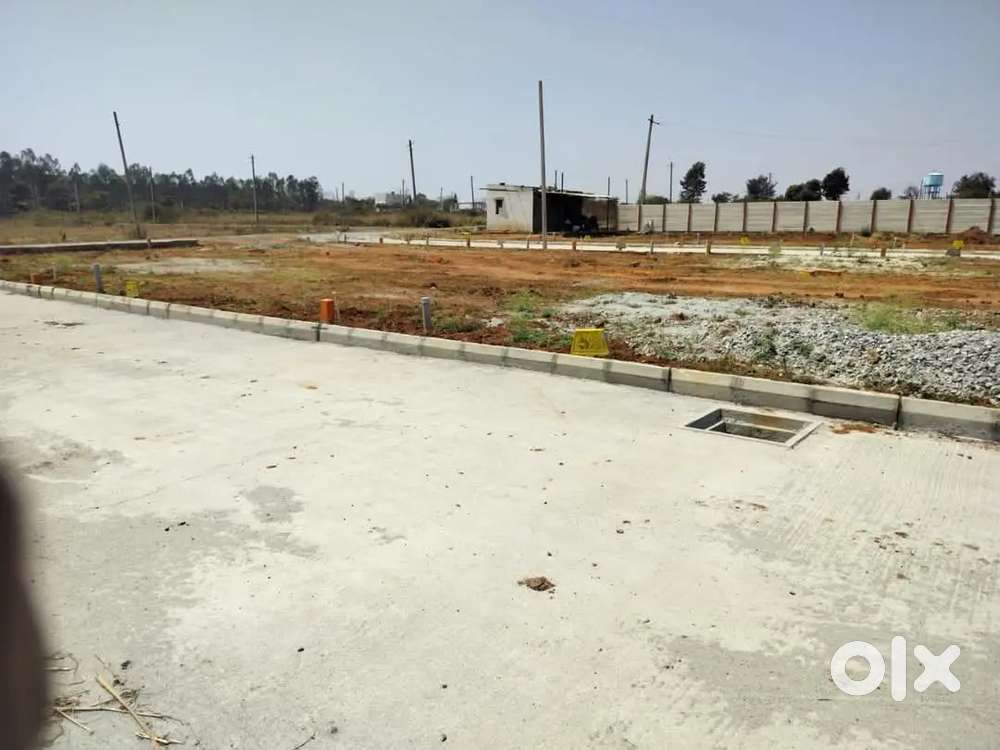 24 hr security compound wall boor well Park draneag sewage