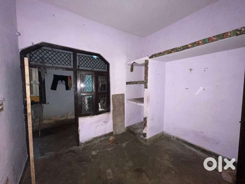 2 room set for rent in meethapur, badarpur