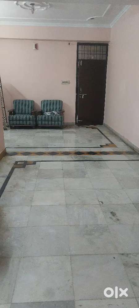 Rent for girls or family