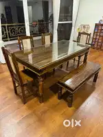 6 seater dining table and chairs, excellent condition.