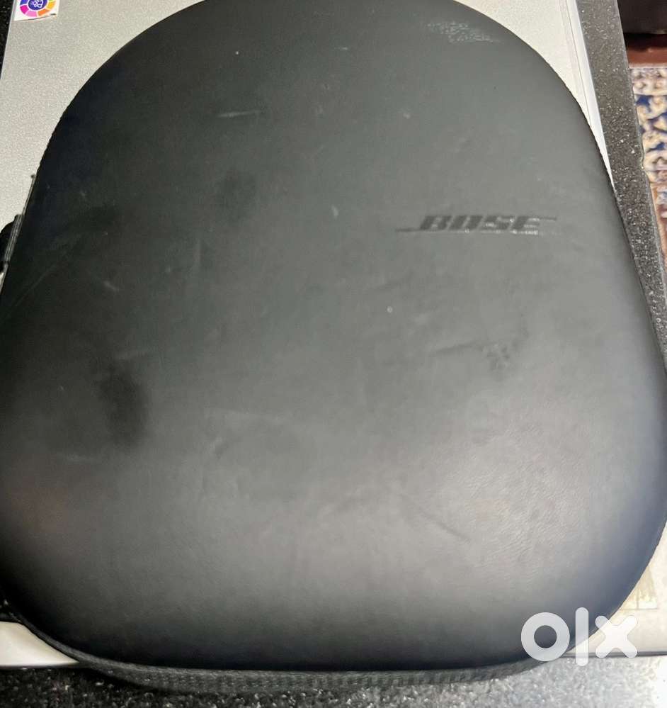 An umatched quality headphones from the house of BOSE