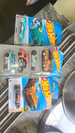 Hot wheels Collection - 7 cars (2 singles + 5 pack, sealed & Mint)