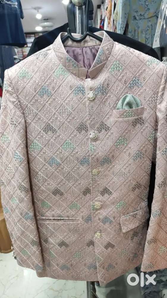 Jodhpuri suit
