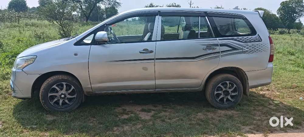 Toyota Innova 2008 Diesel 200000 Km Driven