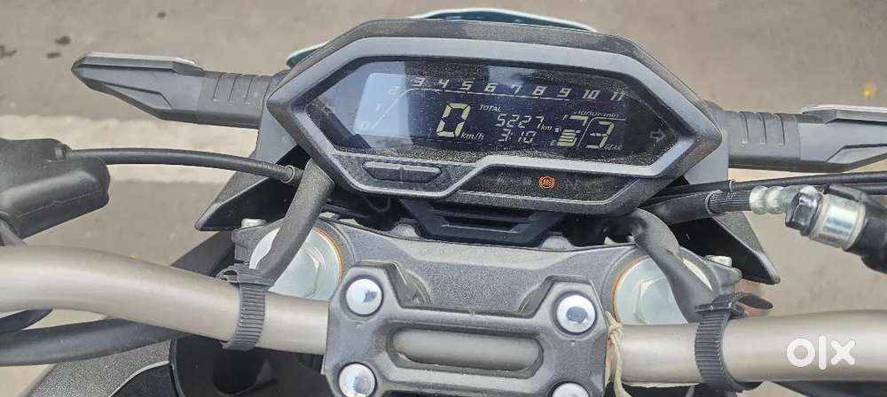 Honda Hornet 2.0 ABS – Dec 2024 – Only 5,250 km – Indore