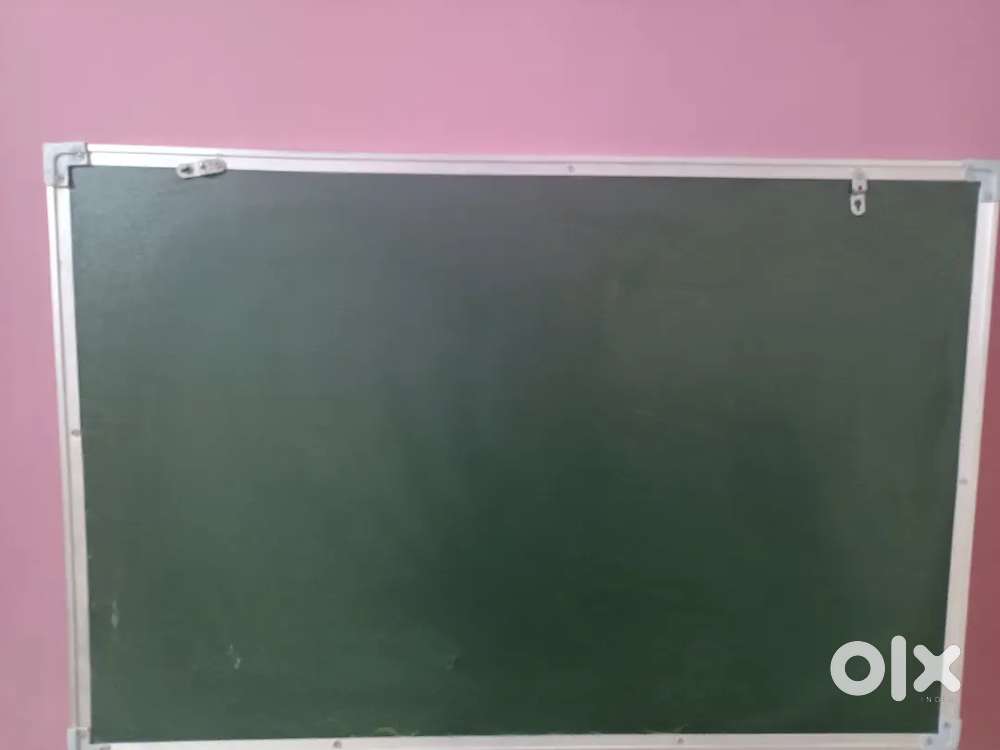White board & green board