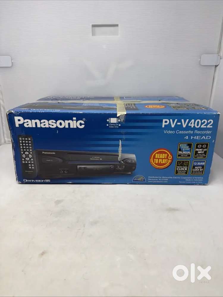 Panasonic PV-V4022-4 Head Omnivision VCR/VHS Recorder With Remote 
