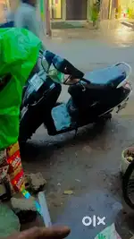 Black scooty