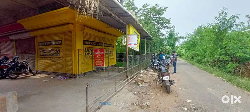 Shop for sale opposite Chalakudy railway station